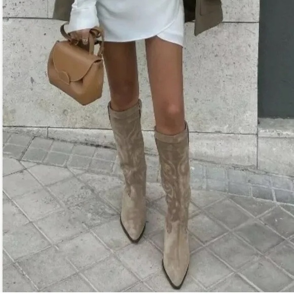 NEW! Zara Sand Beige Suede Leather Embroidered Cowboy Boots Size 11 - Picture 4 of 9